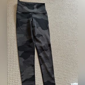 Aerie Camo Leggings